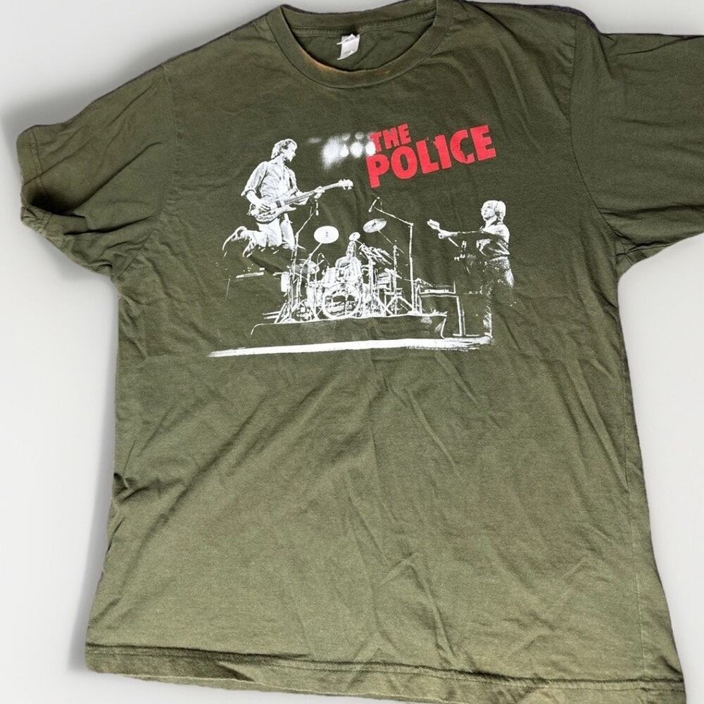 The Police 2007/08 Tour Tultex Mens M Green Shirt Short Sleeve Graphic Print